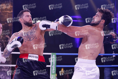 1. Kampfabend 'Das große SAT.1 Promiboxen' in Köln