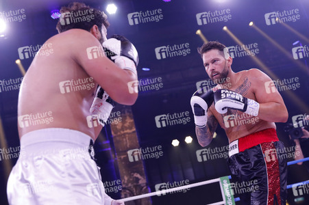 1. Kampfabend 'Das große SAT.1 Promiboxen' in Köln