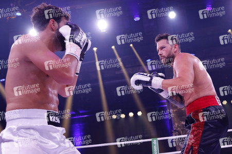 1. Kampfabend 'Das große SAT.1 Promiboxen' in Köln