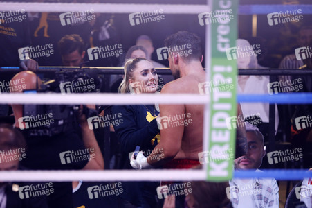 1. Kampfabend 'Das große SAT.1 Promiboxen' in Köln