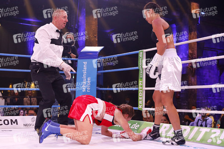 1. Kampfabend 'Das große SAT.1 Promiboxen' in Köln