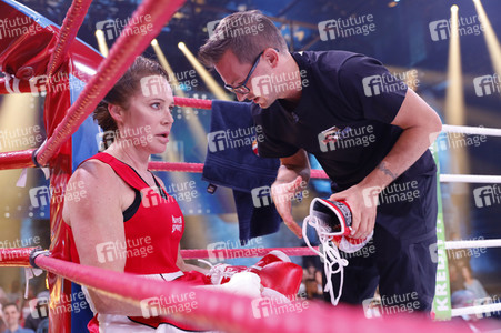 1. Kampfabend 'Das große SAT.1 Promiboxen' in Köln