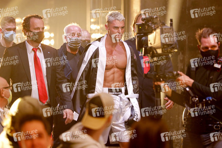 1. Kampfabend 'Das große SAT.1 Promiboxen' in Köln