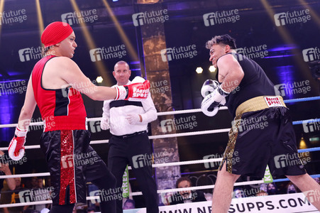 1. Kampfabend 'Das große SAT.1 Promiboxen' in Köln