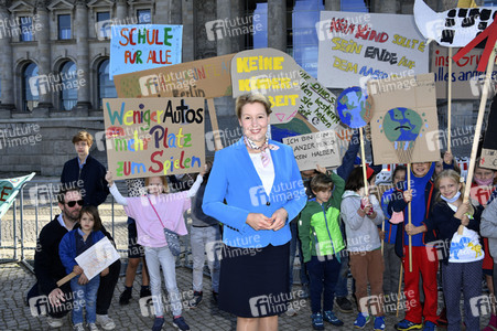 Fototermin anlässlich des Weltkindertags 2020 in Berlin
