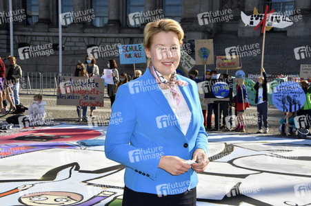 Fototermin anlässlich des Weltkindertags 2020 in Berlin