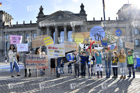 Fototermin anlässlich des Weltkindertags 2020 in Berlin