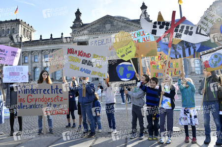 Fototermin anlässlich des Weltkindertags 2020 in Berlin