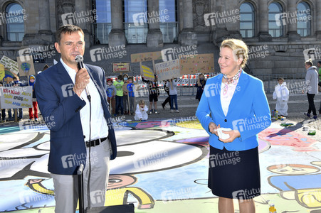 Fototermin anlässlich des Weltkindertags 2020 in Berlin