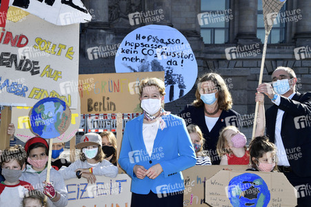 Fototermin anlässlich des Weltkindertags 2020 in Berlin