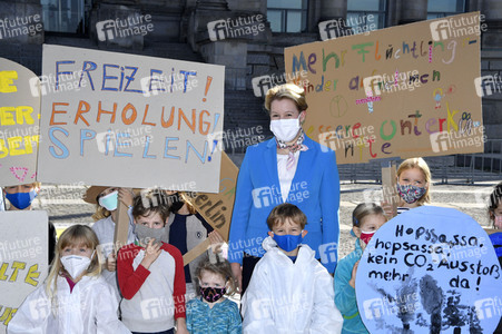 Fototermin anlässlich des Weltkindertags 2020 in Berlin
