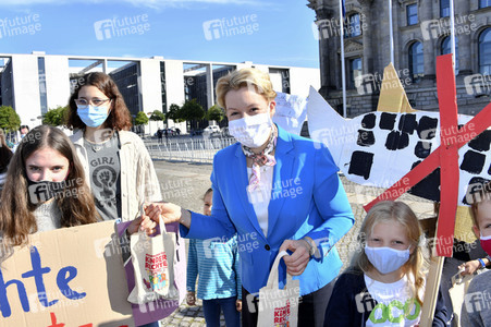 Fototermin anlässlich des Weltkindertags 2020 in Berlin
