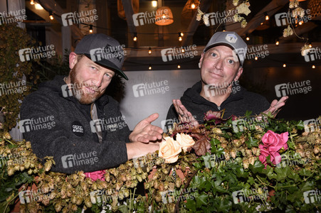 Almauftrieb in der Käfer Schänke in München