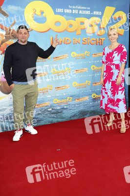 Filmpremiere 'Ooops! 2 - Land in Sicht' in Hamburg