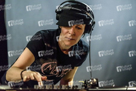 Techno-Parade zum World Peace Day in Berlin