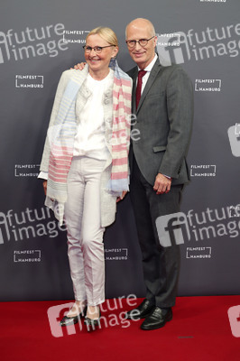 Festivaleröffnung und Filmpremiere 'Enfant Terrible', Filmfest Hamburg 2020