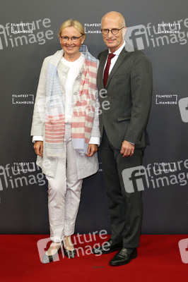 Festivaleröffnung und Filmpremiere 'Enfant Terrible', Filmfest Hamburg 2020