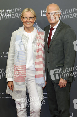 Festivaleröffnung und Filmpremiere 'Enfant Terrible', Filmfest Hamburg 2020