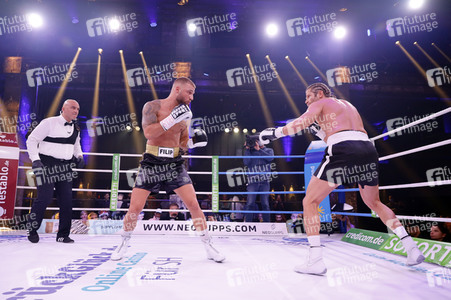 2. Kampfabend 'Das große SAT.1 Promiboxen' in Köln