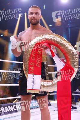 2. Kampfabend 'Das große SAT.1 Promiboxen' in Köln