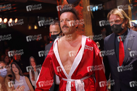 2. Kampfabend 'Das große SAT.1 Promiboxen' in Köln