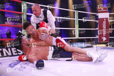 2. Kampfabend 'Das große SAT.1 Promiboxen' in Köln