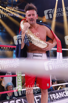 2. Kampfabend 'Das große SAT.1 Promiboxen' in Köln