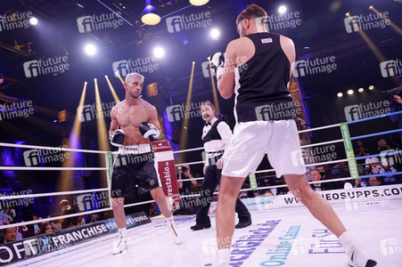 2. Kampfabend 'Das große SAT.1 Promiboxen' in Köln