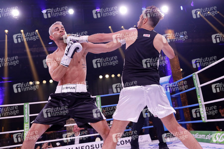 2. Kampfabend 'Das große SAT.1 Promiboxen' in Köln