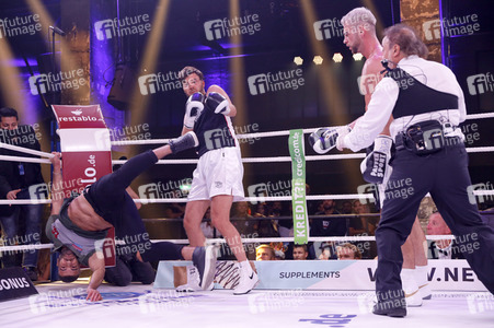 2. Kampfabend 'Das große SAT.1 Promiboxen' in Köln