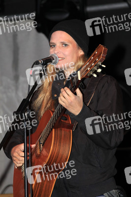 Konzert von Dota Kehr in Ostritz