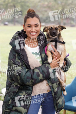 Tierheim-Pressetermin mit Jana Ina Zarrella in Köln