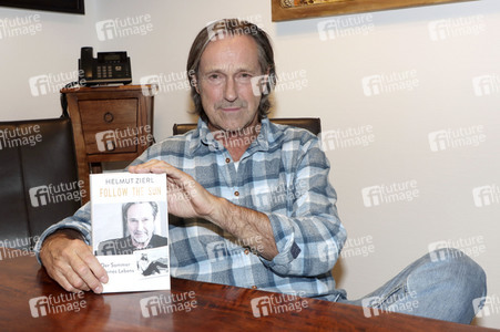 Buchpräsentation voon Helmut Zierl in Hamburg