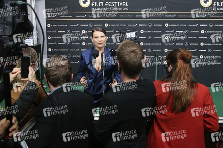 Filmpremiere 'La bonne épouse' und Verleihung des ZFF Golden Icon Award, Zurich Film Festival 2020