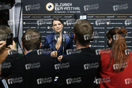 Filmpremiere 'La bonne épouse' und Verleihung des ZFF Golden Icon Award, Zurich Film Festival 2020