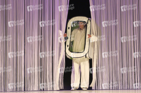 Theaterprobe 'Death Positive - States of Emergency' in Berlin