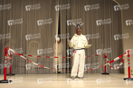 Theaterprobe 'Death Positive - States of Emergency' in Berlin