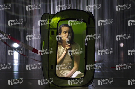 Theaterprobe 'Death Positive - States of Emergency' in Berlin