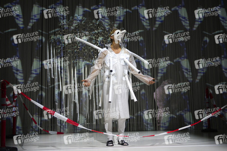 Theaterprobe 'Death Positive - States of Emergency' in Berlin