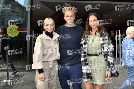 Wiedereröffnung des Globetrotter in Berlin