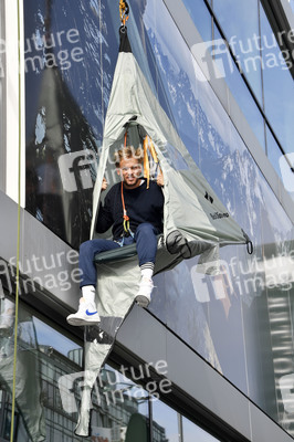 Wiedereröffnung des Globetrotter in Berlin