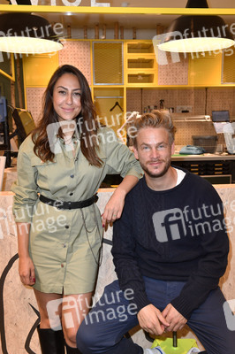 Wiedereröffnung des Globetrotter in Berlin