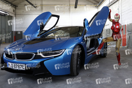 GEEK ART: Iron Woman und Black Widow Bodypainting