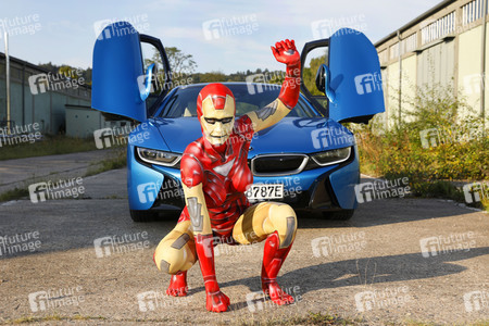 GEEK ART: Iron Woman und Black Widow Bodypainting