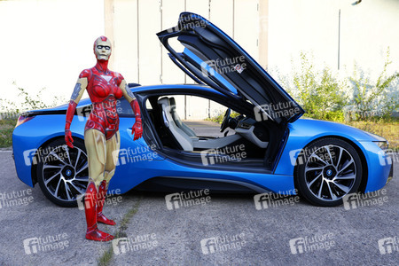 GEEK ART: Iron Woman und Black Widow Bodypainting