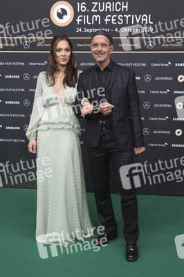 Filmpremiere 'Contra', Zurich Film Festival 2020