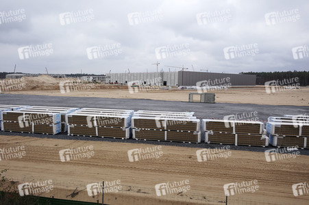Baustelle der Tesla Gigafactory 4 in Grünheide