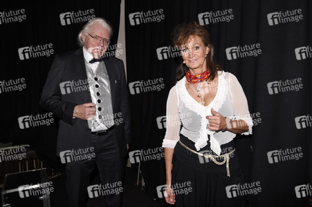 Kabarett 'Wir müssen reden! Sex, Geld und Erleuchtung 3.0' in München