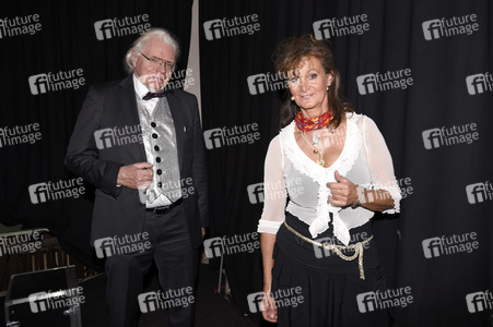 Kabarett 'Wir müssen reden! Sex, Geld und Erleuchtung 3.0' in München