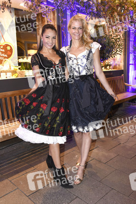 Almabtrieb in der Käfer Schänke in München